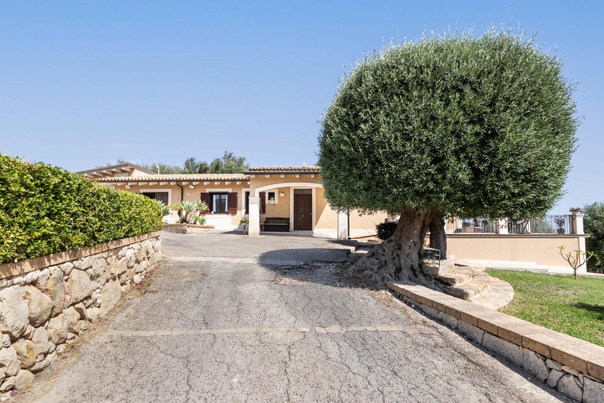 Villa Badessa Noto Buitenkant foto